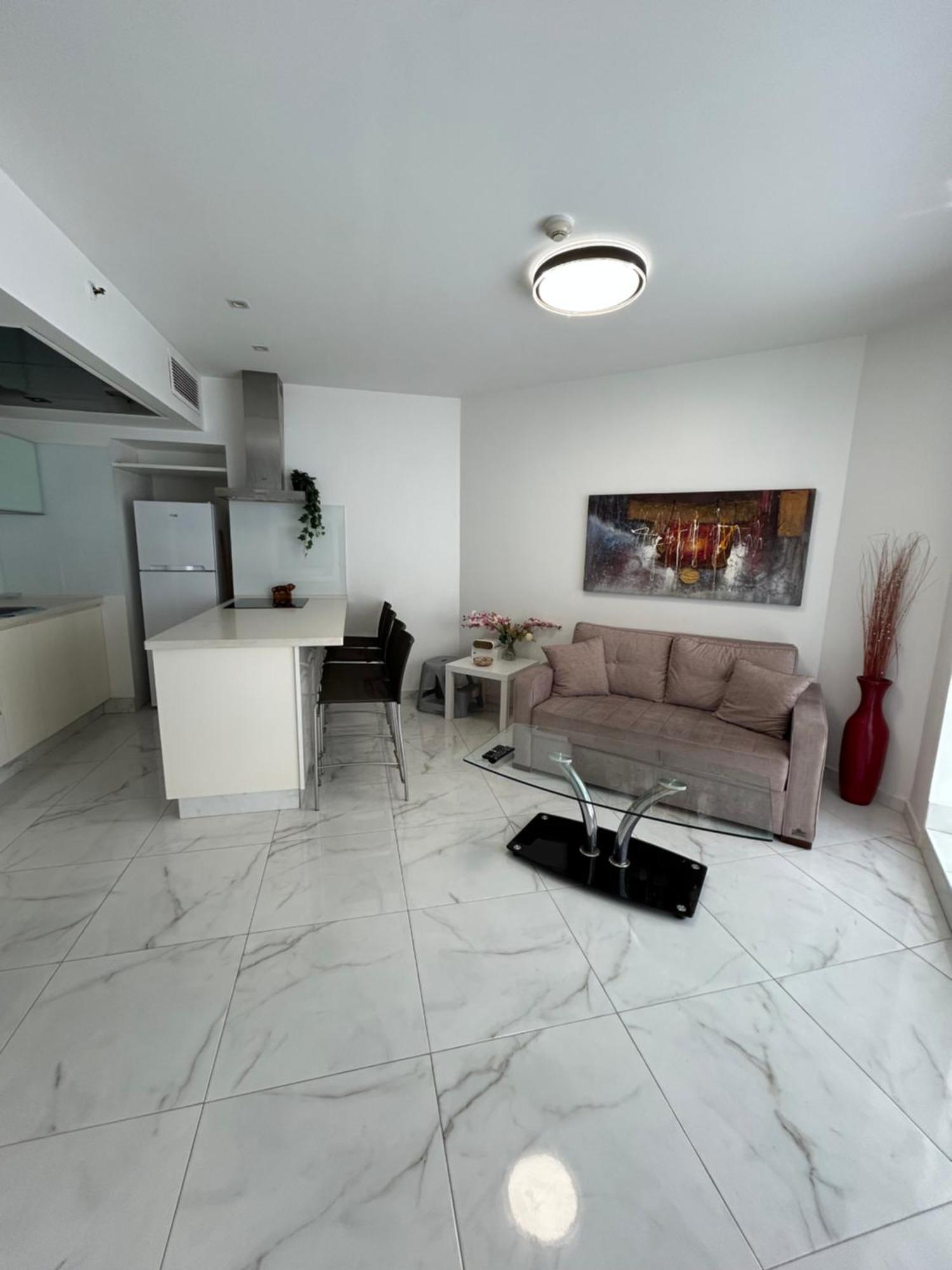 סוויטת אהבה מתוקה על הים-Sweet Love Suite On The Sea Bat Yam Exterior photo
